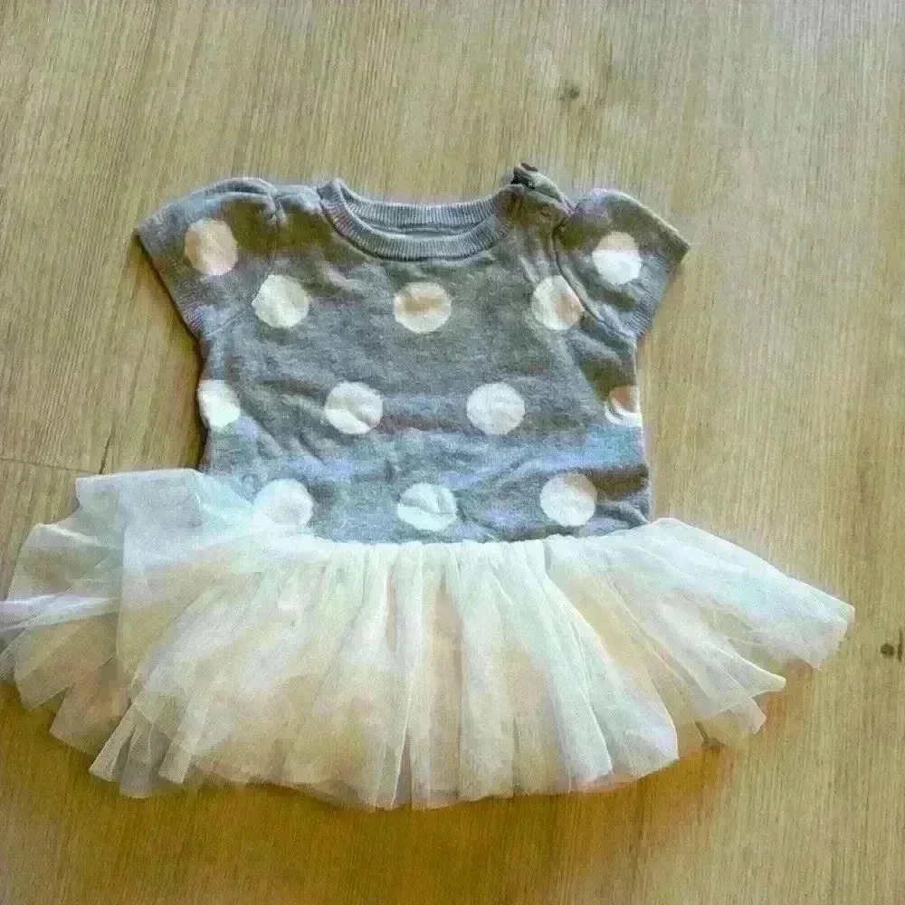 Baby Gap sweater dress size 3-6 months